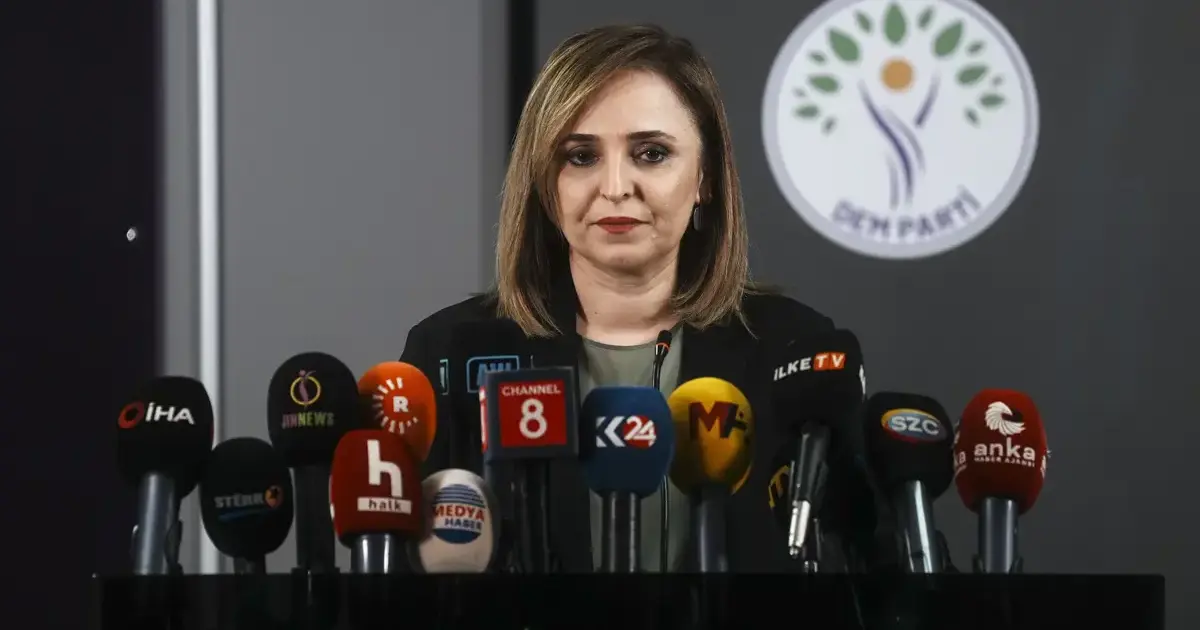 DEM Parti'den Selahattin Demirtaş çağrısı
