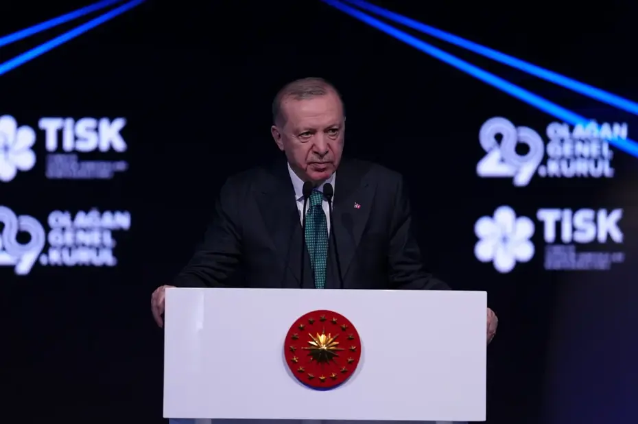Cumhurbaşkanı Erdoğan'dan asgari ücret açıklaması. 