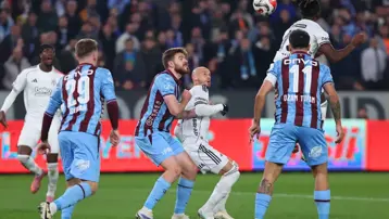 Trabzonspor ve Beşiktaş'tan arka arkaya paylaşımlar, "Kavgaysa kavga"