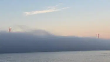 Çanakkale Boğazı'nda gemi trafiğine sis engeli