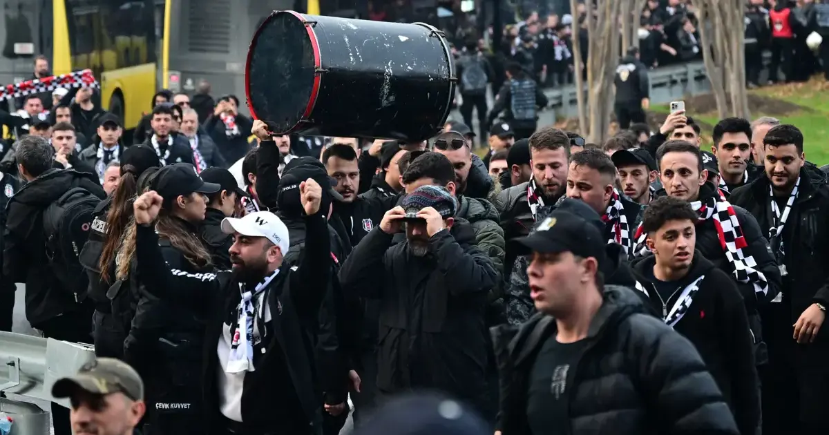 2 bin Beşiktaş taraftarı Kadıköy'de