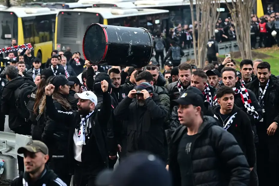 2 bin Beşiktaş taraftarı Kadıköy'de