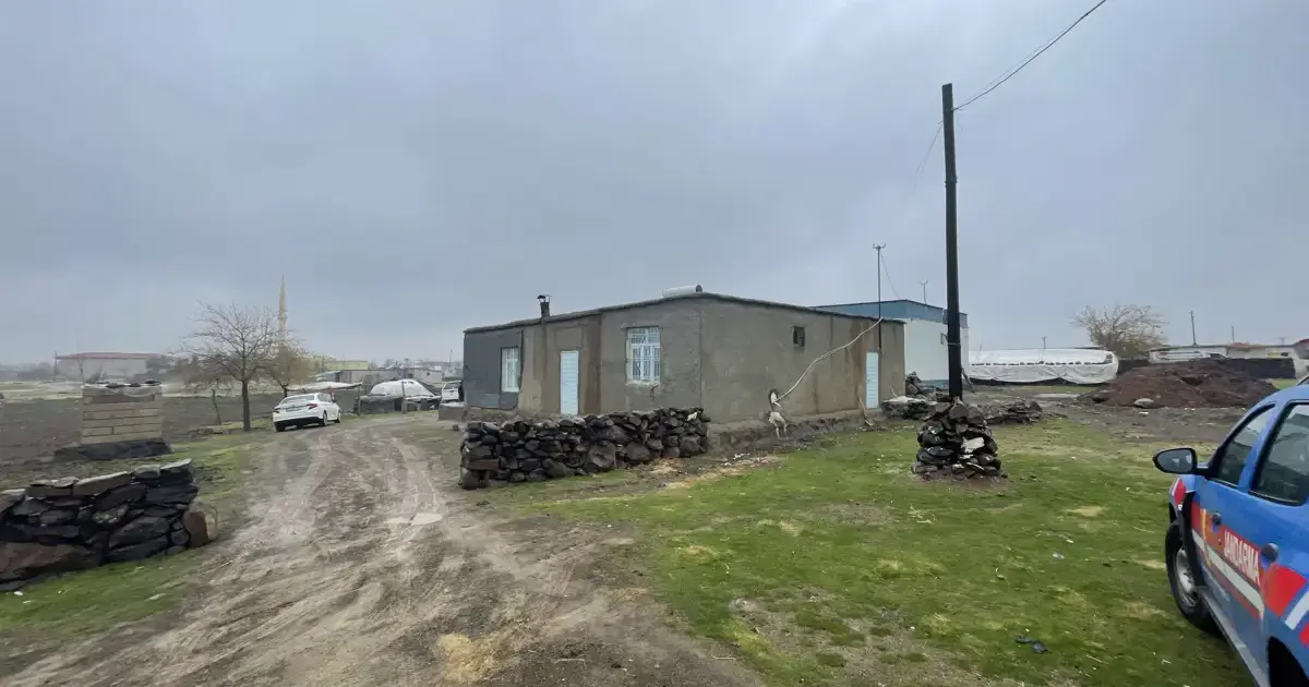 Şanlıurfa'da aile katliamı. Eşini ve oğlunu öldürdü