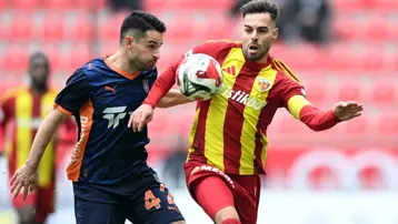 Yeni transferler de çare olmadı, evlerinde üç yediler