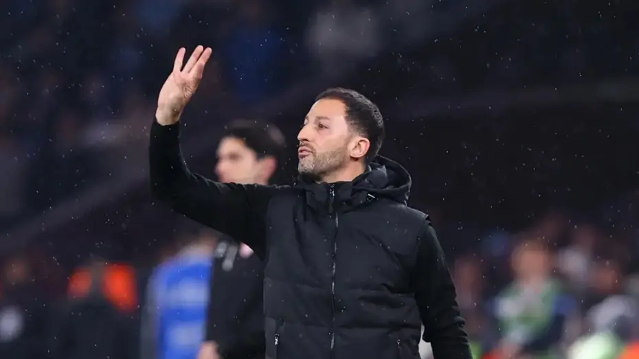 Maçın oyuncusunu seçen Tedesco: 