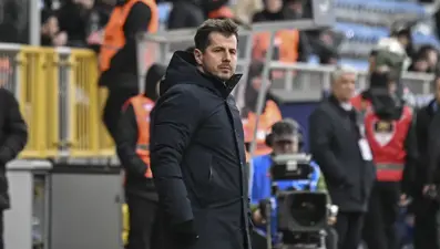 Fenerbahçe maçını hatırlatan Emre Belözoğlu: “Artık çanlar çalıyor”