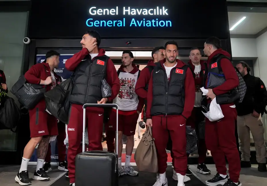 Tarihi başarıya imza attan A Milli Futbol Takımı yurda döndü, Dünya Kupası hedefi açıklandı