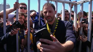 Taraftar veda için Samandıra'ya koştu. "Ya Tedesco ya hiç"