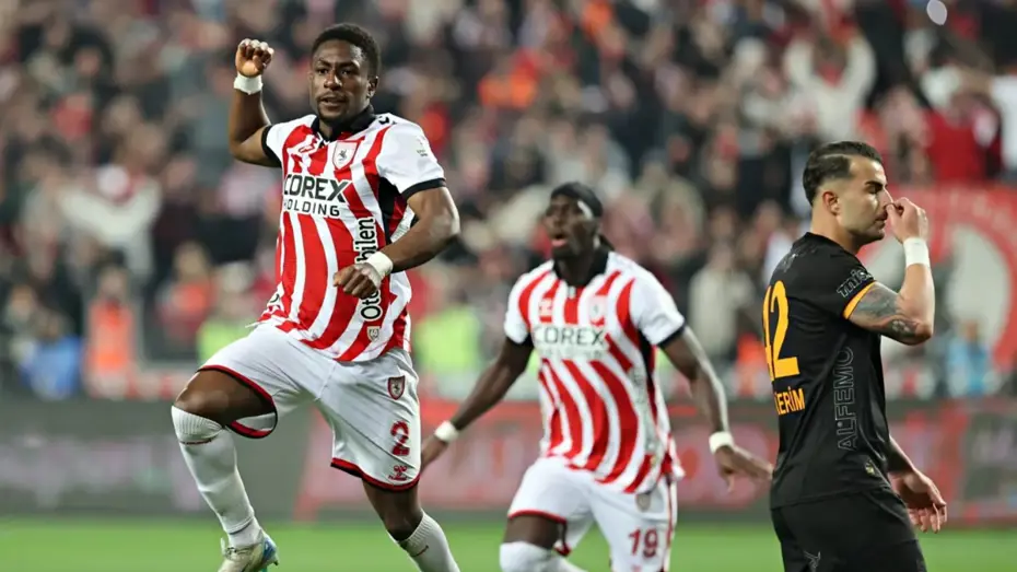 Galatasaray şampiyonluk maçında Samsunspor'a mağlup oldu