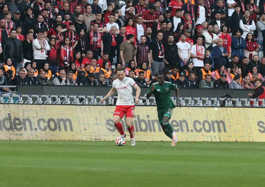 Şampiyonluk sonrası acı haber geldi. Sevinçleri yarım kaldı 1