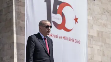 Cumhurbaşkanı Erdoğan: FETÖ tehlikesi devam ediyor, gardımızı düşürmeyeceğiz