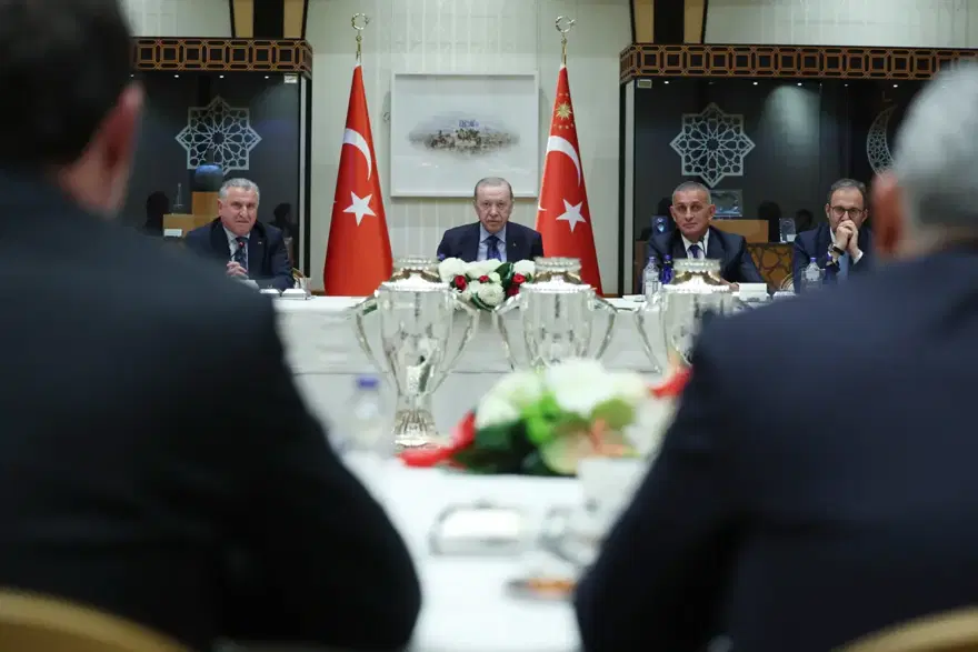 Cumhurbaşkanı Erdoğan Süper Lig'in yeni ekiplerini kabul etti 2 Cumhurbaşkanı Erdoğan Süper Lig'in yeni ekiplerini kabul etti 2