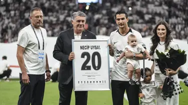 Dolmabahçe’de Necip Uysal’a veda