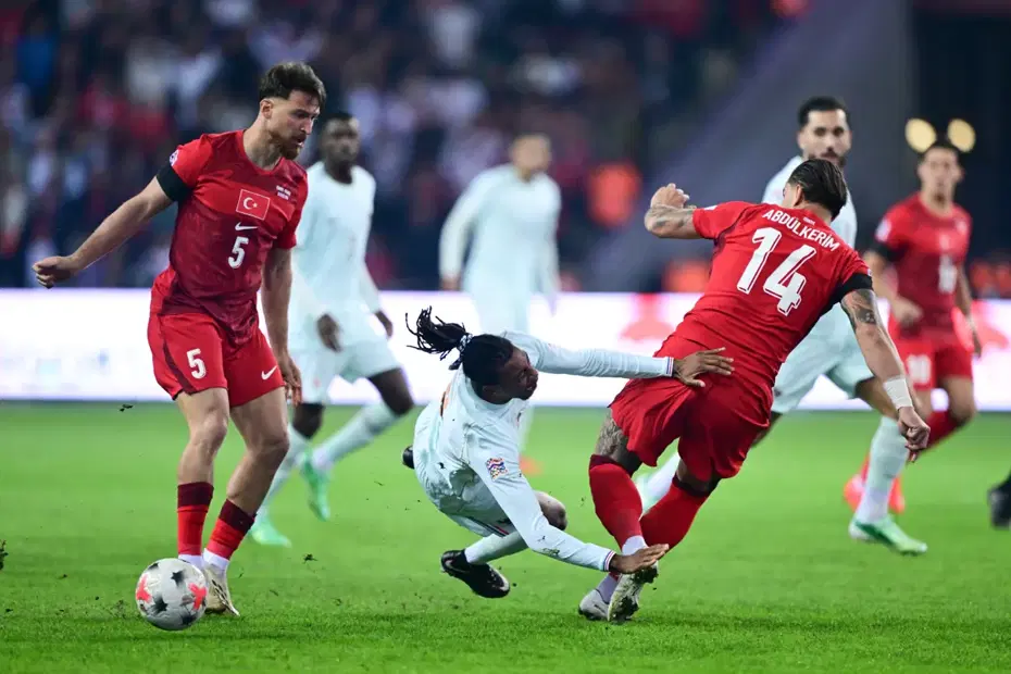 CANLI | Türkiye'nin yolculuğu başladı, rakip Fransa