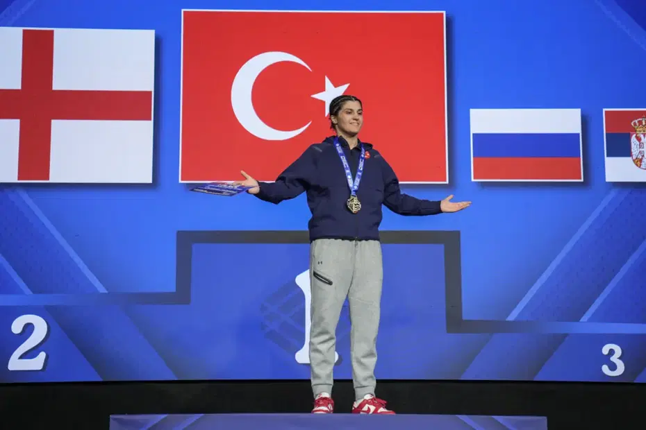 Boksta tarihi başarı. Kadın boksörlerimiz Avrupa'nın zirvesinde