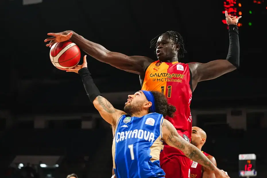 Galatasaray sezonu 102 sayılık galibiyetle açtı, Çayırova'ya şans tanımadı
