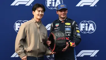 Bahreyn Grand Prix'sinde ilk sıranın sahibi Max Verstappen oldu