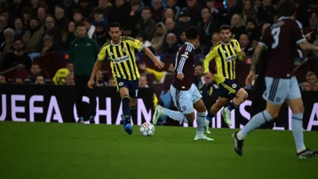 Fenerbahçe Aston Villa maçını dünya basını nasıl gördü? "Tenis maçını andıran skor"