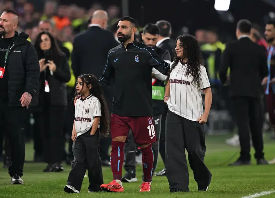 Salah, Kayan ve Makka ile galibiyet kutlamasına katıldı