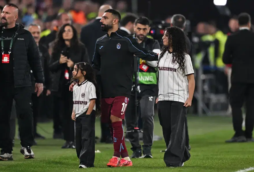Salah, Kayan ve Makka ile galibiyet kutlamasına katıldı
