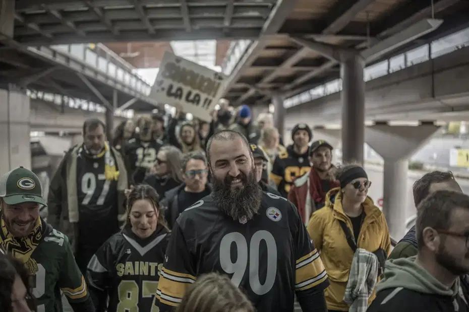 Paris'teki ilk NFL maçını Steelers kazandı. Stade de France'ta 80 bin Parisli bu tarihi maçı izledi