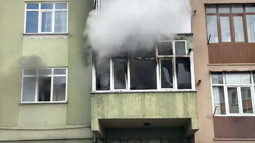 Karabük'te 5 katlı binada yangın. Can pazarı yaşandı 2