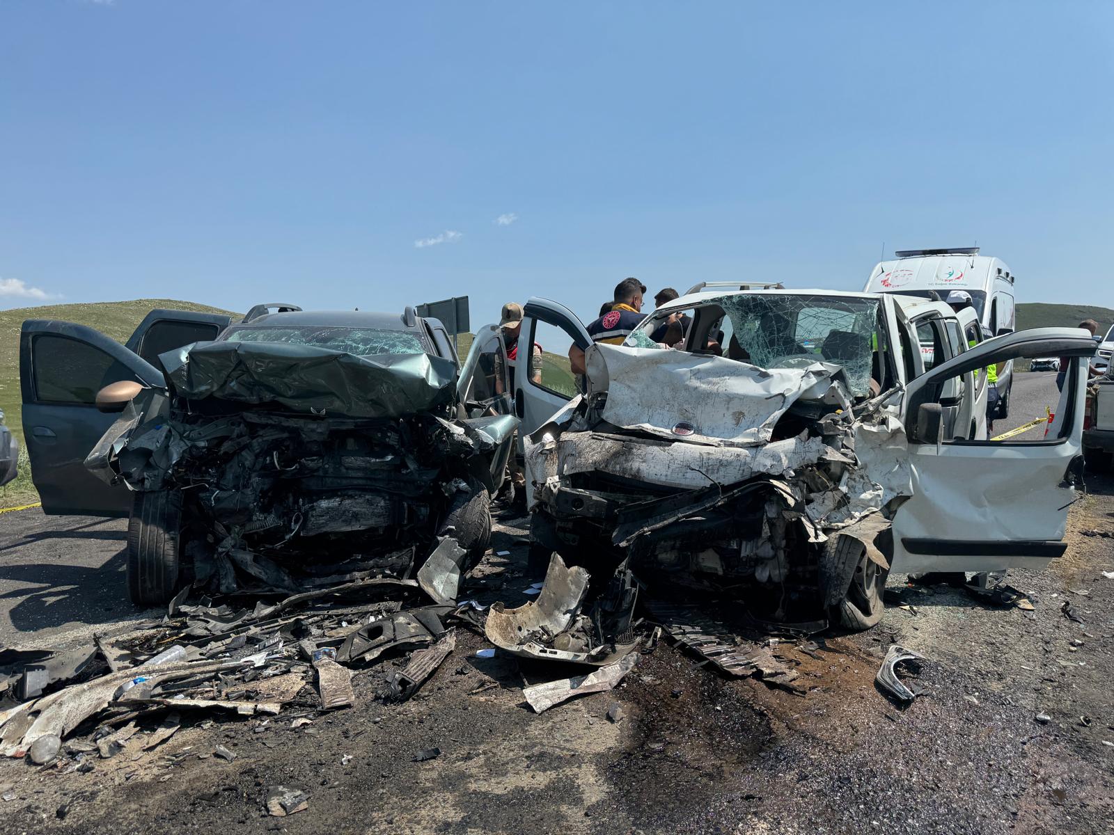 Ardahan'da katliam gibi kaza: Dört can kaybı var