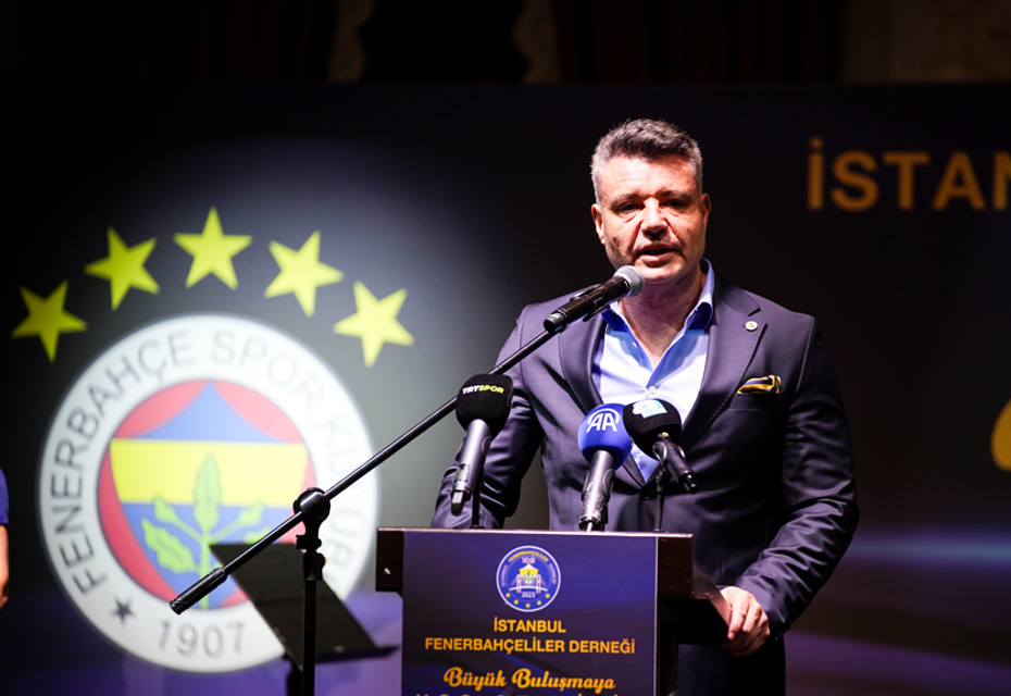 Saran derneklerin kapanma nedenini açıkladı. “Bu koltukta uzun seneler oturmak için gelmedik”