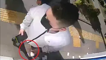 Banka kartını arkadaşına verdi, hayatı karardı. Motokuryeye dolandırıcılıktan 22 yıl hapis