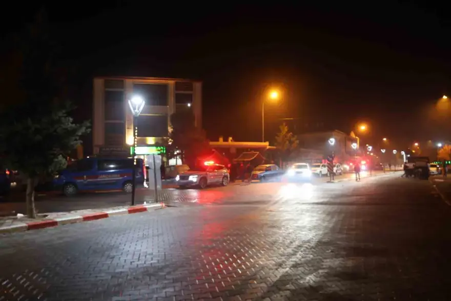 Halı saha kavgası iki beldeyi ayağa kaldırdı. Giriş-çıkışlar kapatıldı 1