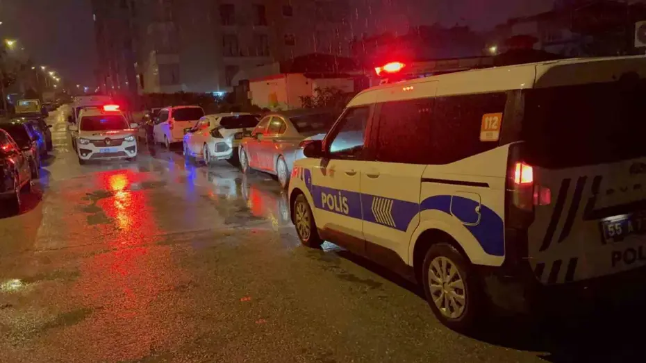 Samsun'da dehşet. Yeğenini dövdü, ablasını bıçaklayıp balkondan atladı