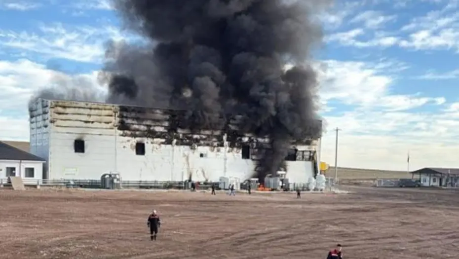 Afyonkarahisar’da elektrik üretim tesisinde yangın