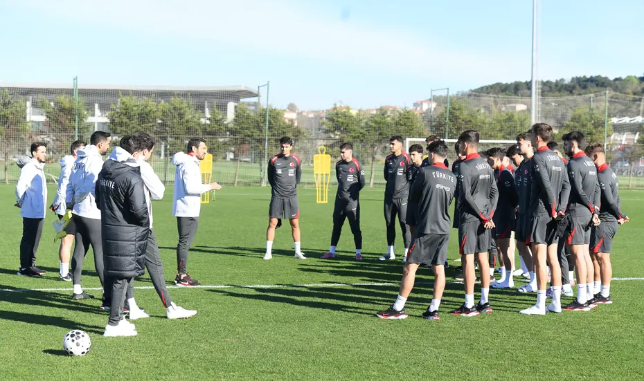 Ümit Milli Takım'da Litvanya maçı hazırlığı başladı