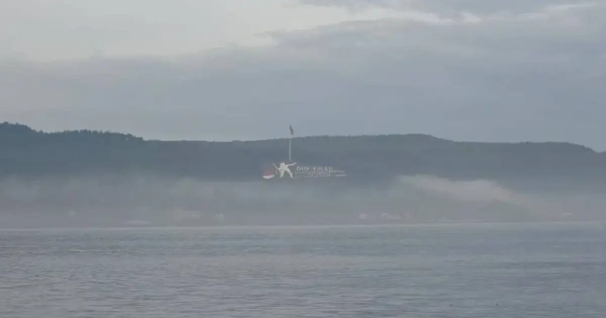 Çanakkale Boğazı'da transit gemi trafiğine sis engeli