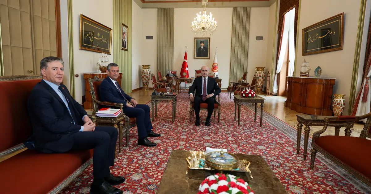 Özgür Özel: Sine-i millet söz konusu değil, ara seçim yapalım