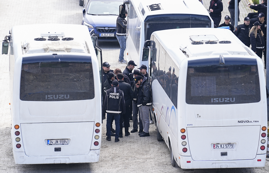 GÖZALTINA ALINAN ÜNLÜLER 3