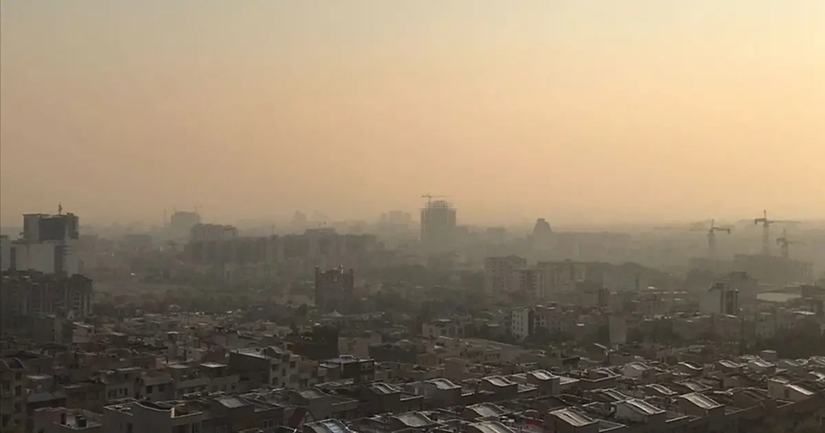 İran’da hava kirliliği: Okullarda yüz yüze eğitime ara verildi