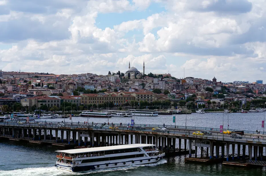 Yağış bitiyor, sıcaklık artıyor. İstanbul'da yeni haftada hava nasıl olacak?