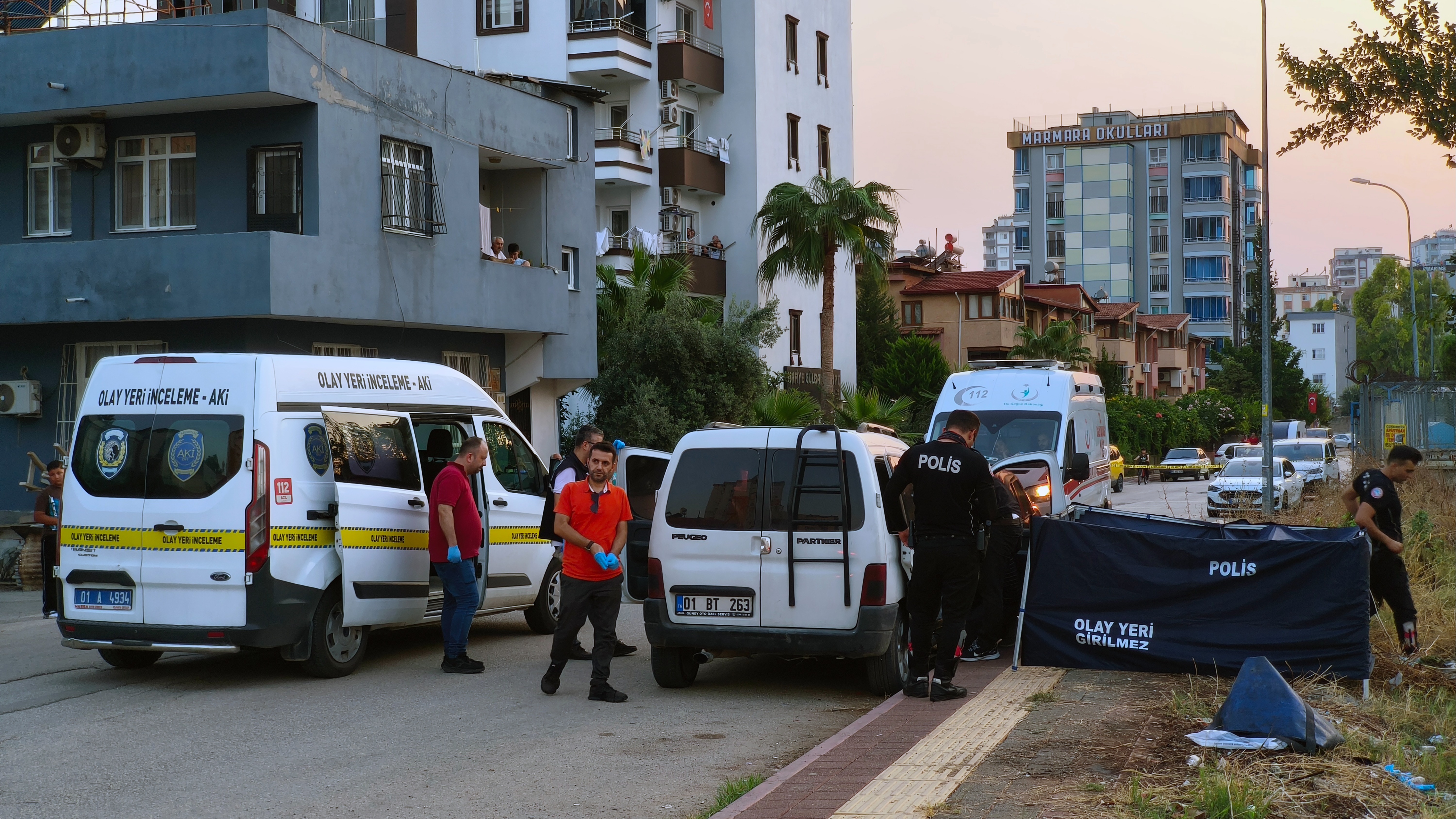 Adana'da borç kavgası: Ortağını ve oğlunu öldürdü, eşi yaralı kurtuldu