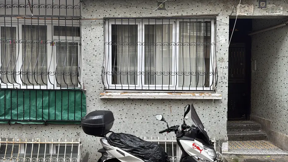 Evlerini ilaçlatan aile hastanelik oldu