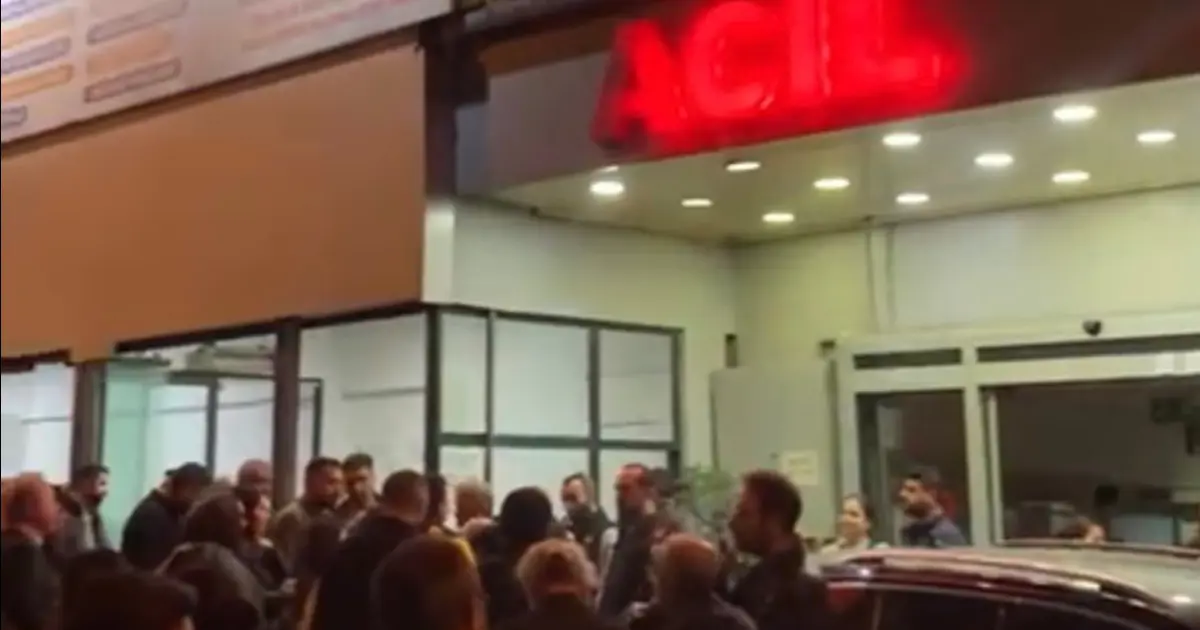 Beyoğlu'nda özel hastane çalışanlarından maaş protestosu