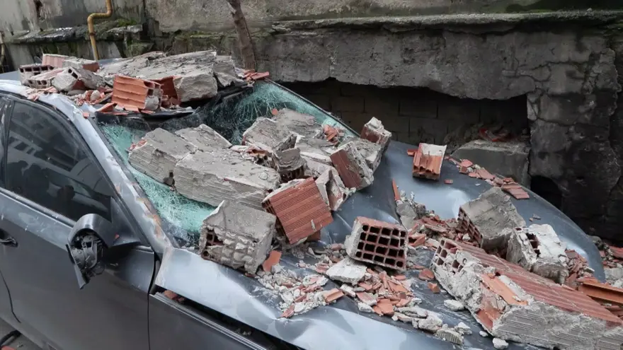 İstanbul Eyüpsultan'da faciadan dönüldü. "Korkulan başa geldi" 1