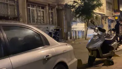 Fatih'te silahlı saldırıya uğrayan kişi hayatını kaybetti
