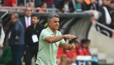 Yedi futbolcu bahisten ceza aldı, Karşıyaka'da yedeklere şans doğdu