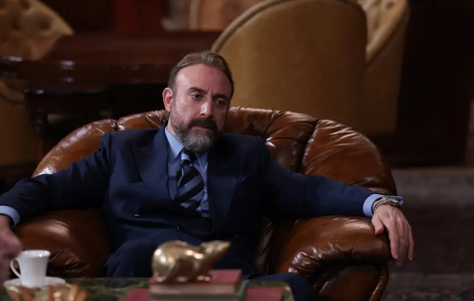 Kral Kaybederse'de Kenan Baran için zor günler