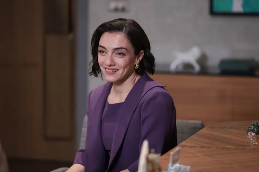 Kral Kaybederse'de Handan'dan Kenan'a yardım eli 2