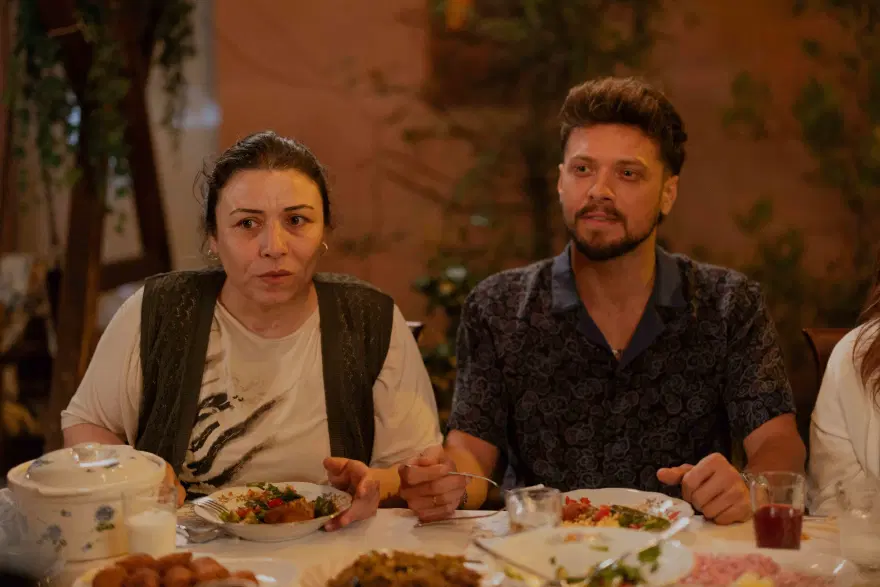 MERYEM, TEHDİTLERE BOYUN EĞMEDİ

 1