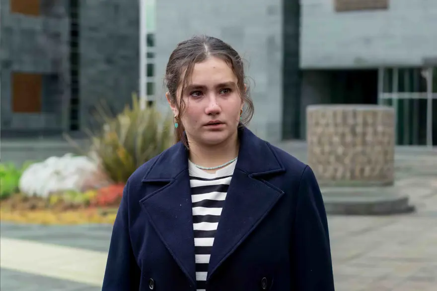 Sahipsizler'de Azize için zor günler 3