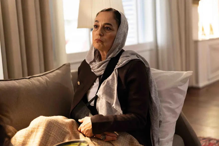 Sahipsizler'de Azize için zor günler 4