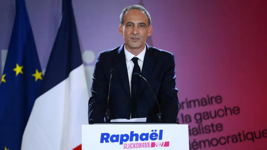 Fransa'da sol partilerin 2027 seçimleri için düzenlediği ön seçimi Raphaël Glucksmann kazandı